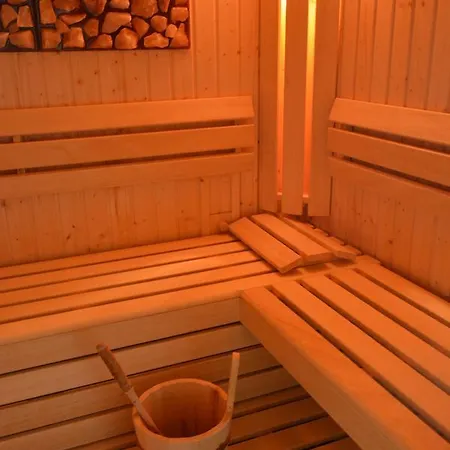 Farm stay Statek Lunikov Zizice