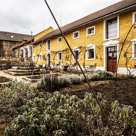 Statek Lunikov Zizice