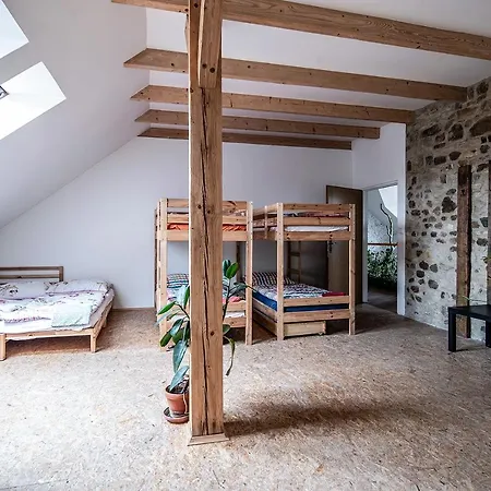 Farm stay Statek Lunikov Zizice